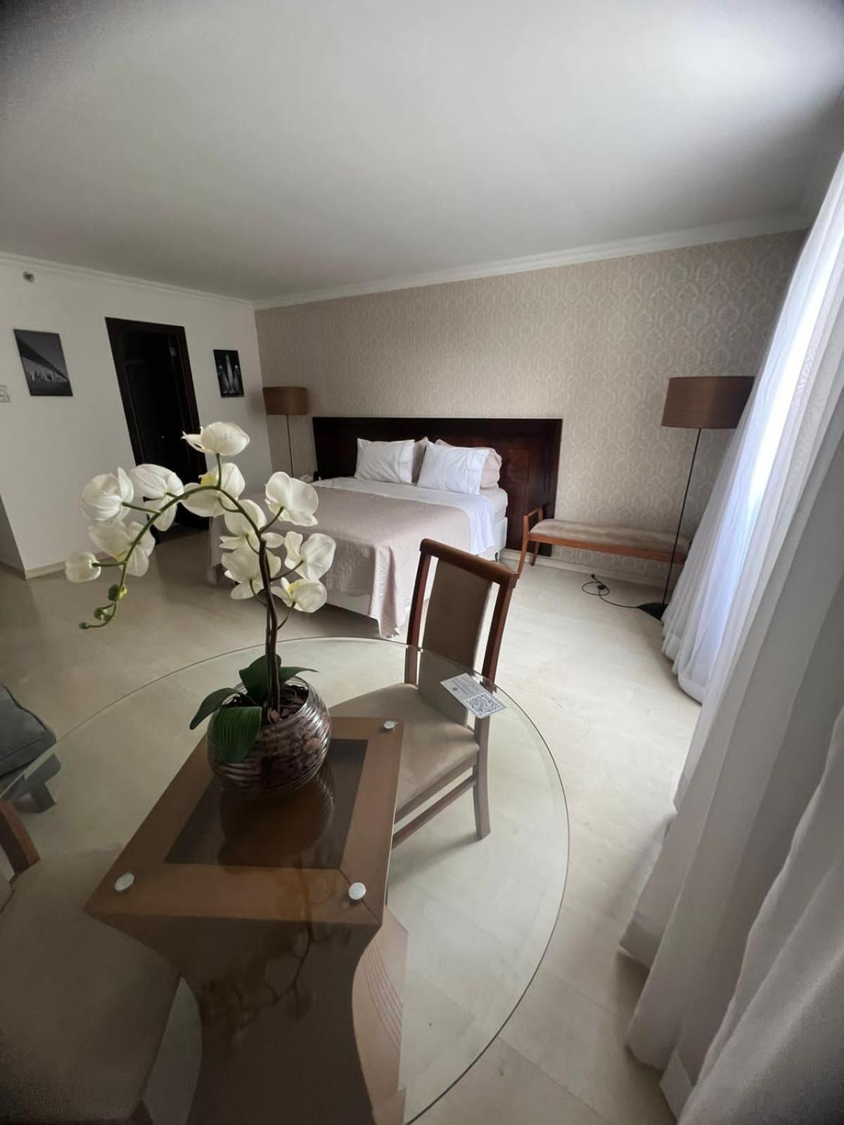 Brasil 21 Bl D Hotell Brasília Eksteriør bilde